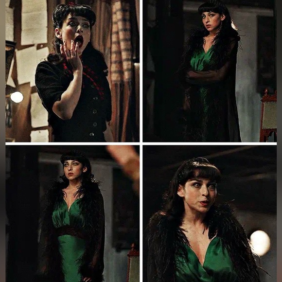 Screen-Worn Emerald Silk Dress Interview with the Vampire Stunt Costume Eglee - Picture 16 of 17